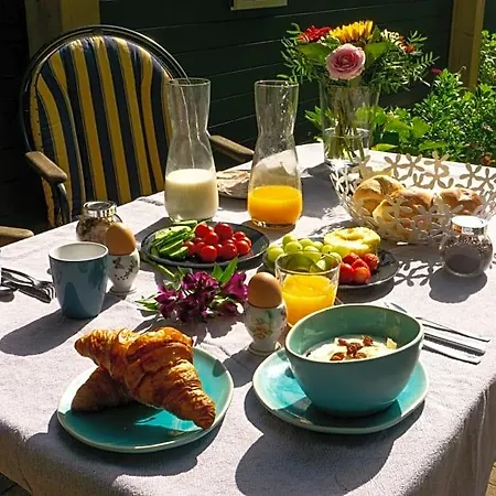 Het Creijennest Gemeente 's-hertogenbosch Frühstückspension
